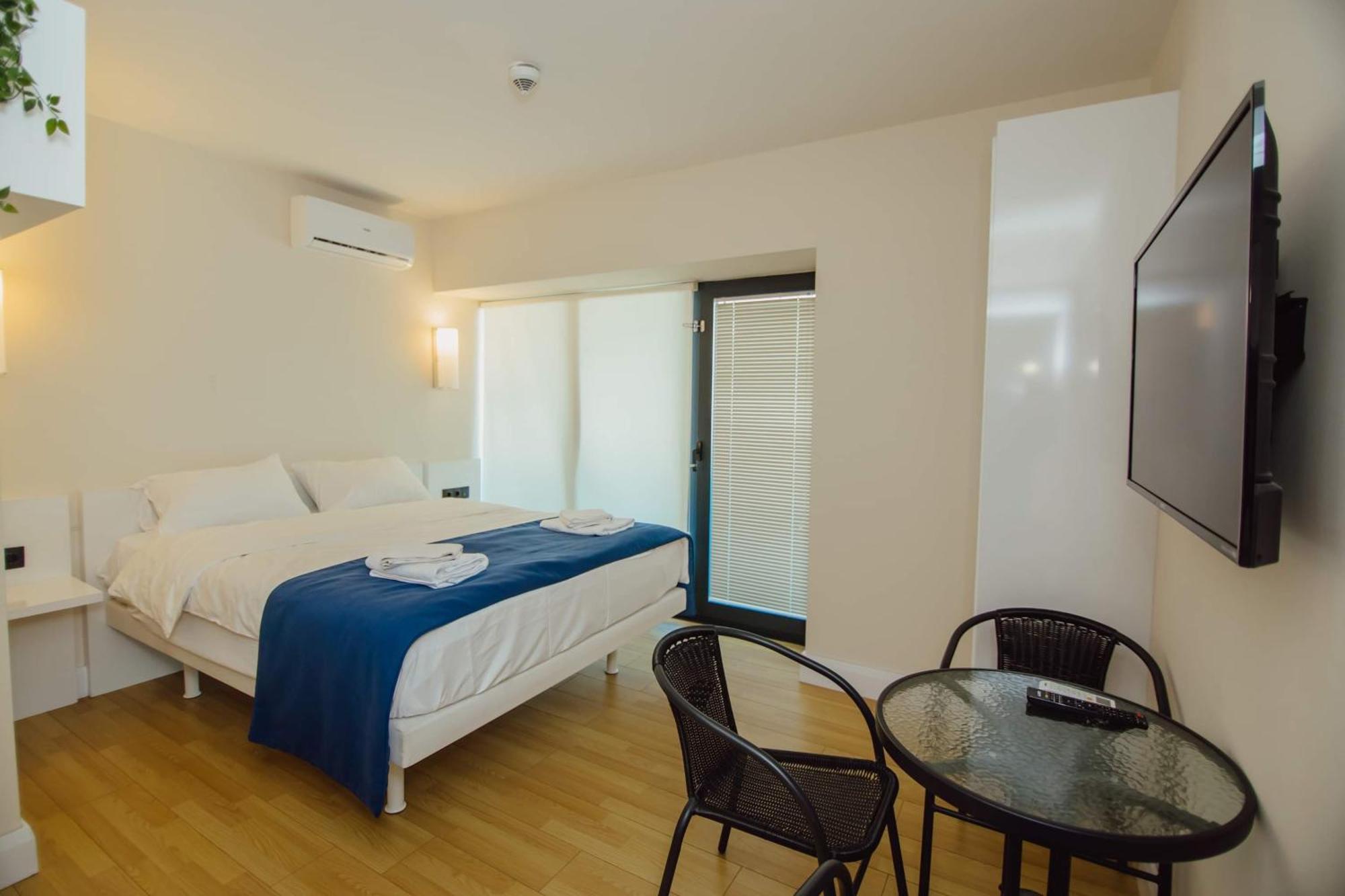 Orbi City Black Sea View Aparthotel Batumi Esterno foto