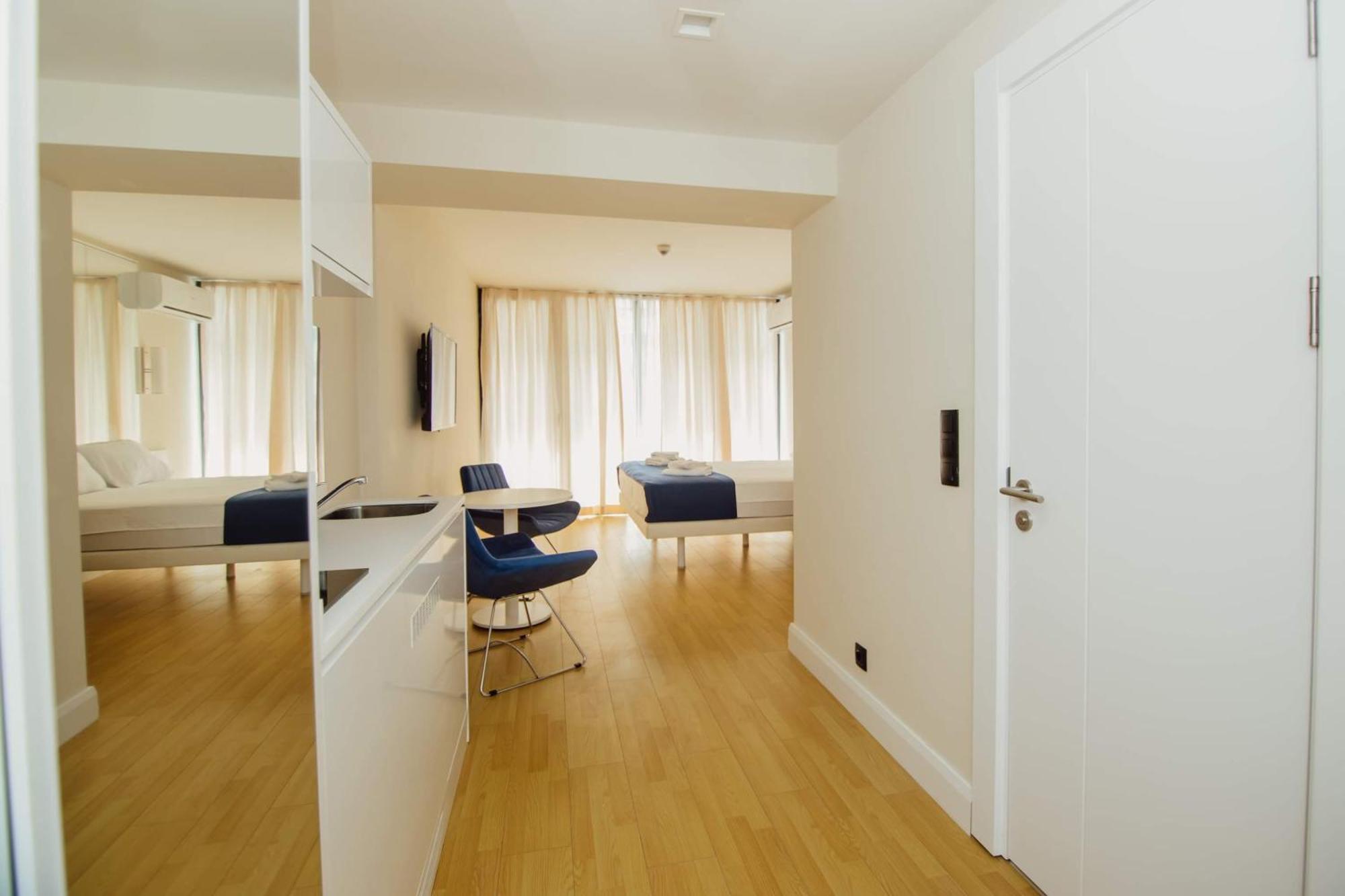 Orbi City Black Sea View Aparthotel Batumi Esterno foto